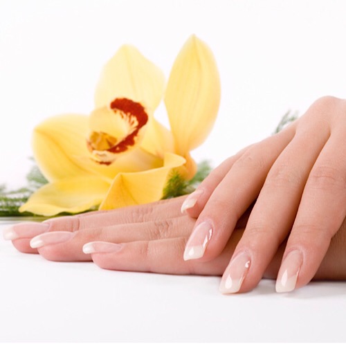 GRAND NAILS LOUNGE & SPA - manicure